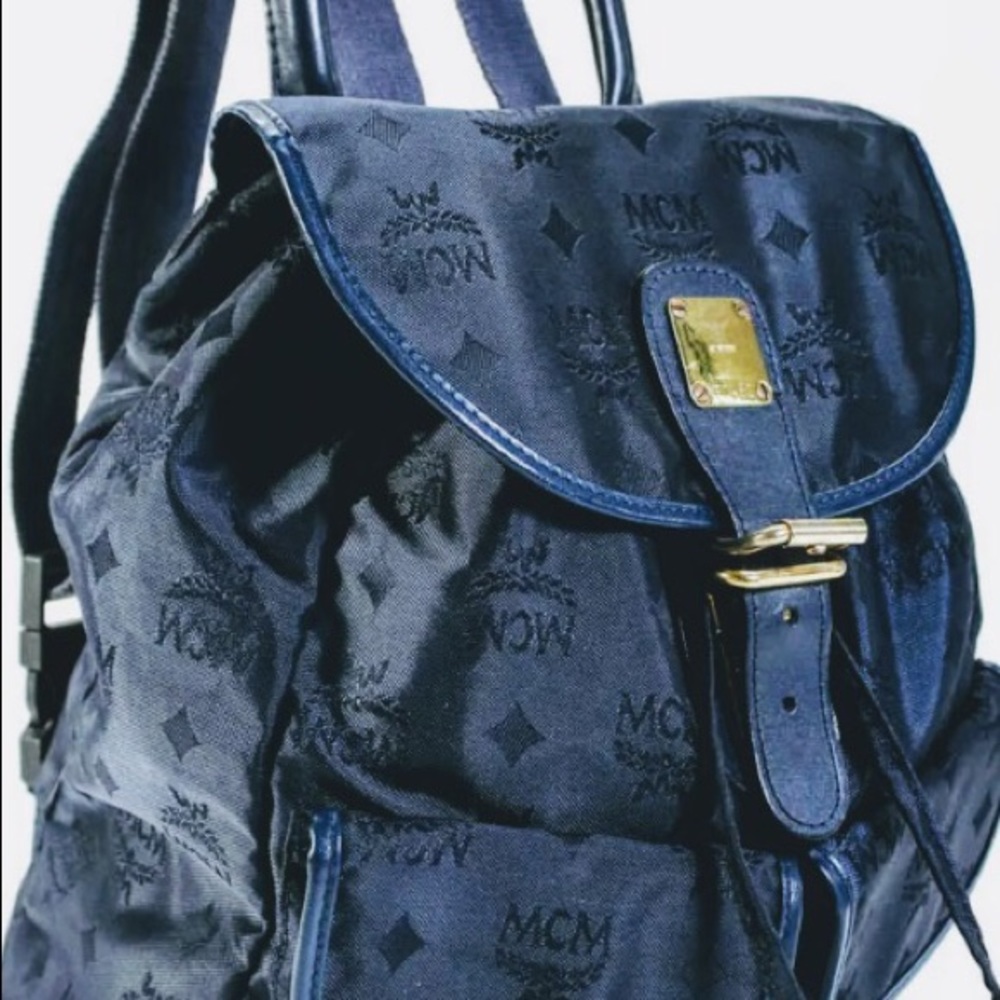 🔥🔥3-DAYS🔥🔥MCM MINI🔥🔥BACKPACK🔥🔥🔥🔥 - Picture 3 of 9